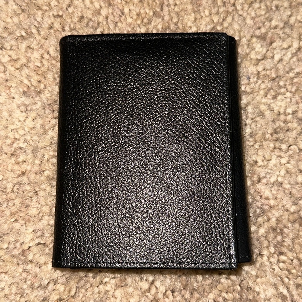 Ash Creek Trading Trifold Leather Wallet